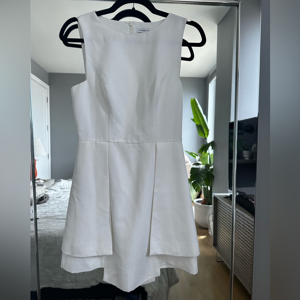 Finders Keepers White Womens Size Small S Pleated Frame Dress